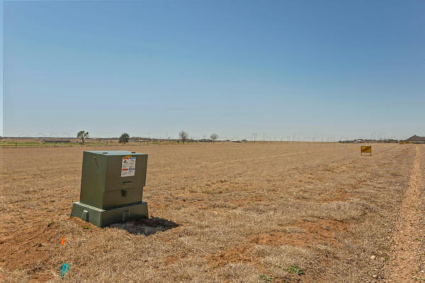 1014 QUAIL RIDGE TRL, PAMPA, TX 79065, photo 3 of 5