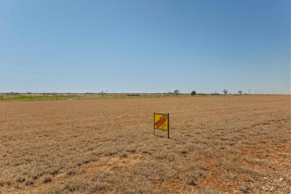 1014 QUAIL RIDGE TRL, PAMPA, TX 79065, photo 4 of 5